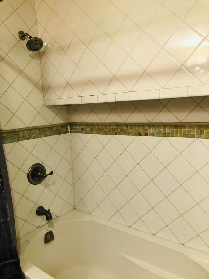 Updated Amazing Bi -Level Condo Minutes From Water Views Of New York City North Bergen Eksteriør bilde